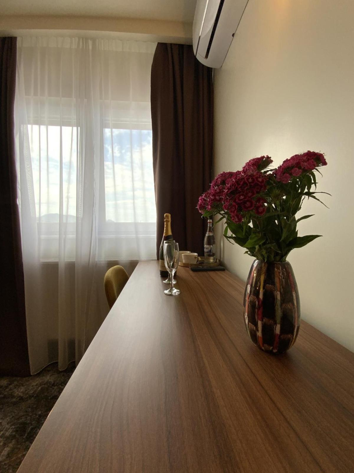 Motel Alaska Дева Екстер'єр фото